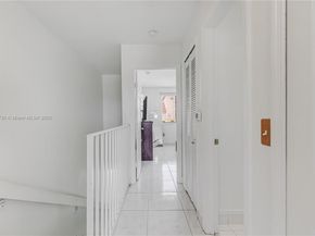 25 W 11th St 102, Hialeah FL 33010