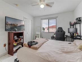 25 W 11th St 102, Hialeah FL 33010