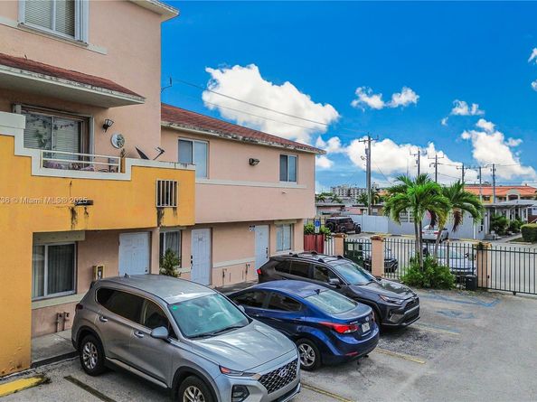 25 W 11th St 102, Hialeah FL 33010