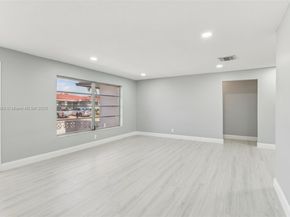 6800 NW 58th Ct, Tamarac FL 33321