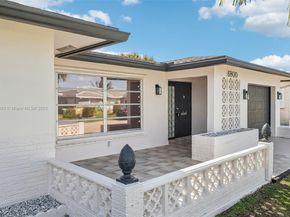 6800 NW 58th Ct, Tamarac FL 33321