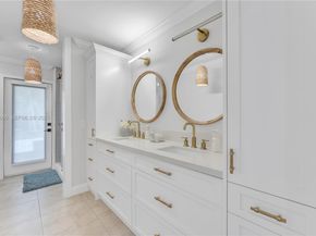 15151 SW 164th Ter, Miami FL 33187