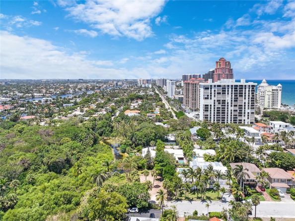 3301 NE 17th Ct, Fort Lauderdale FL 33305