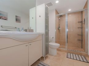 1830 S Ocean Dr 1605, Hallandale Beach FL 33009
