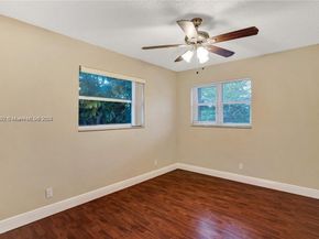 8002 SW 5th St, North Lauderdale FL 33068