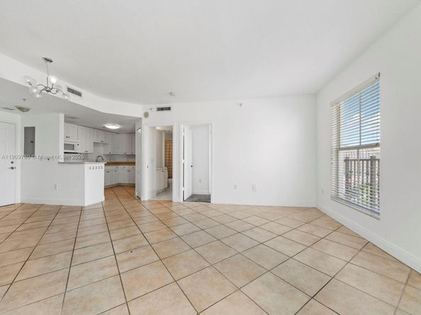 1627 SW 37th Ave 1103, Miami FL 33145