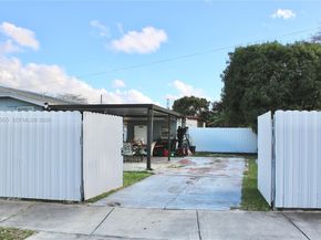 17710 SW 102nd Ave, Miami FL 33157
