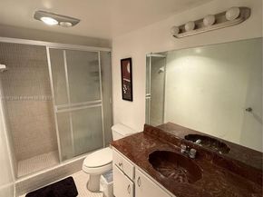 5961 N Falls Cir Dr 408, Lauderhill FL 33319