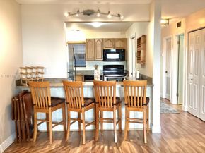 8900 Washington Blvd PH19, Pembroke Pines FL 33025