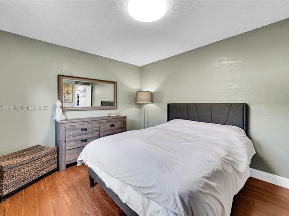 6001 NW 66th Ter, Tamarac FL 33321