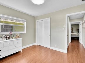 6001 NW 66th Ter, Tamarac FL 33321