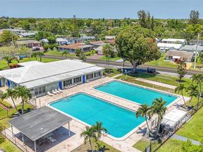 6001 NW 66th Ter, Tamarac FL 33321