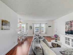 301 SW 135th Ave 118C, Pembroke Pines FL 33027