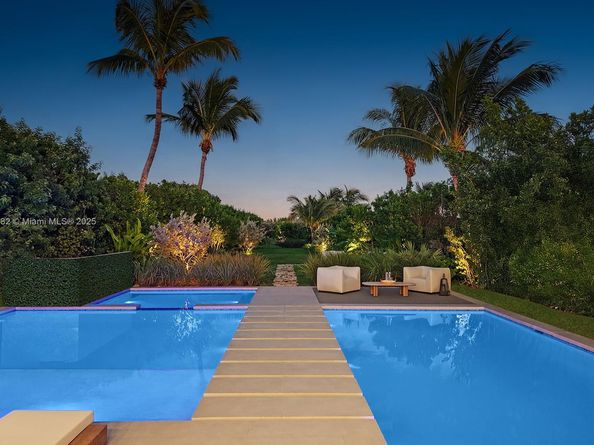 7845 Atlantic Way, Miami Beach FL 33141