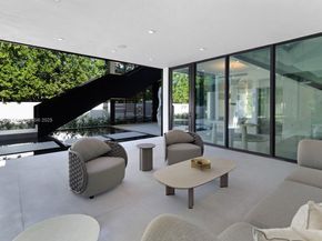 7845 Atlantic Way, Miami Beach FL 33141