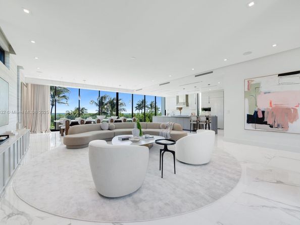 7845 Atlantic Way, Miami Beach FL 33141