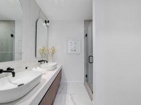 7845 Atlantic Way, Miami Beach FL 33141