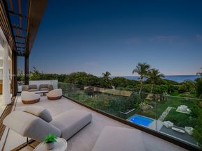 7845 Atlantic Way, Miami Beach FL 33141