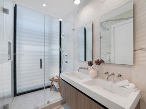 7845 Atlantic Way, Miami Beach FL 33141