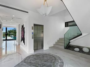 7845 Atlantic Way, Miami Beach FL 33141