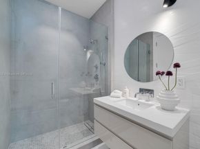 7845 Atlantic Way, Miami Beach FL 33141