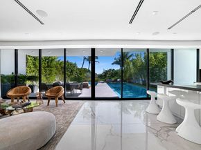 7845 Atlantic Way, Miami Beach FL 33141