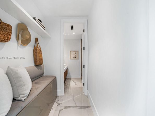 7845 Atlantic Way, Miami Beach FL 33141