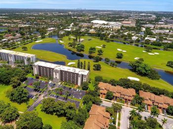 3150 W Rolling Hills Cir