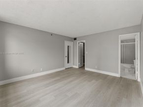 3150 W Rolling Hills Cir 209, Davie FL 33328