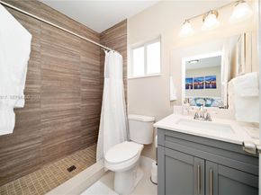 1770 NW 55th St, Miami FL 33142