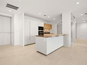 1000 Brickell Plz PH5103, Miami FL 33131