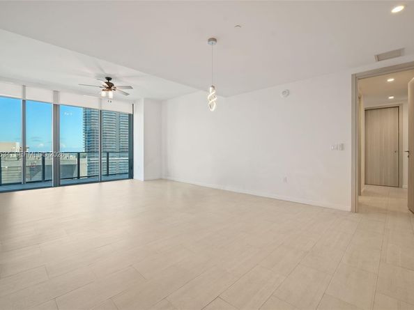 1000 Brickell Plz PH5103, Miami FL 33131