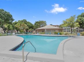 2600 NW 49th Ave 112, Lauderdale Lakes FL 33313