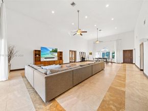 9461 SW 128th St, Miami FL 33176