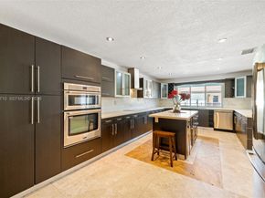 9461 SW 128th St, Miami FL 33176