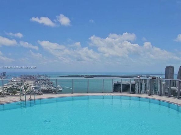 851 NE 1st Ave 1408, Miami FL 33132