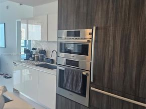 851 NE 1st Ave 1408, Miami FL 33132