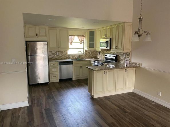 50 SE 12th St 2630, Boca Raton FL 33432