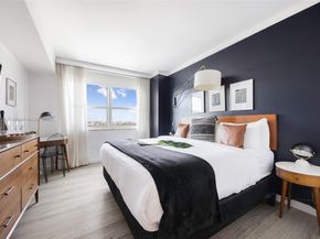 2889 Mcfarlane Rd 1512, Coconut Grove FL 33133