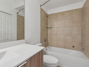 10455 NW 82nd St 4, Doral FL 33178