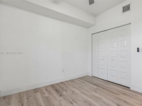 10455 NW 82nd St 4, Doral FL 33178