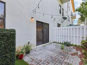 10455 NW 82nd St 4, Doral FL 33178