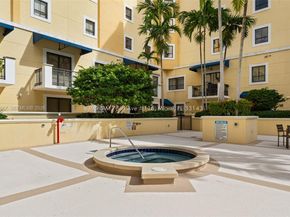 8395 SW 73rd Ave 115, Miami FL 33143