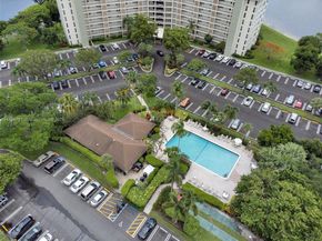 3010 N Course Dr 310, Pompano Beach FL 33069