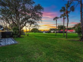 2007 Deer Creek Woodlands Way, Deerfield Beach FL 33442