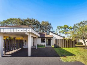 2007 Deer Creek Woodlands Way, Deerfield Beach FL 33442