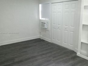 2223 NW 32nd St, Miami FL 33142