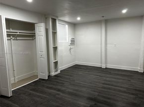 2223 NW 32nd St, Miami FL 33142