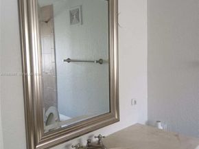 2223 NW 32nd St, Miami FL 33142