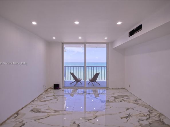 400 N Surf Rd 1002, Hollywood FL 33019